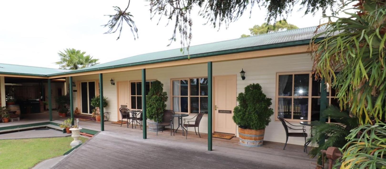 Snowy River Homestead Newmerella Exterior foto